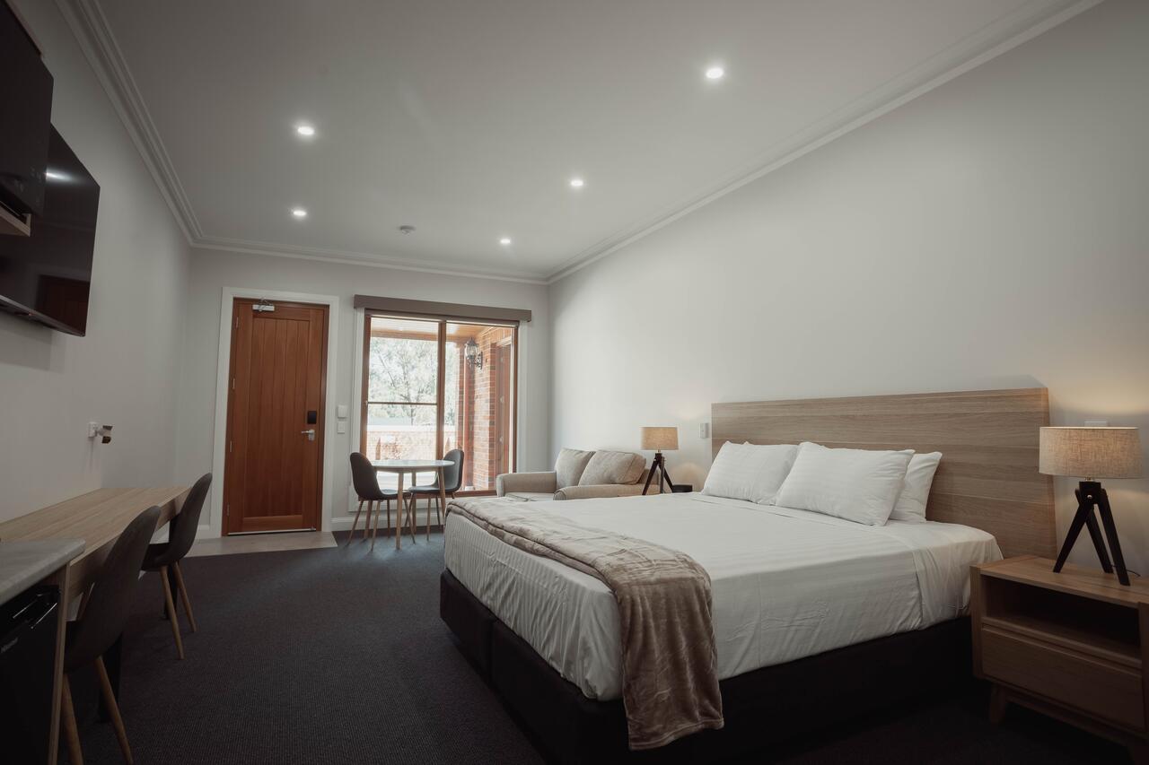 Red Waratah Accommodation Bendigo Exterior photo